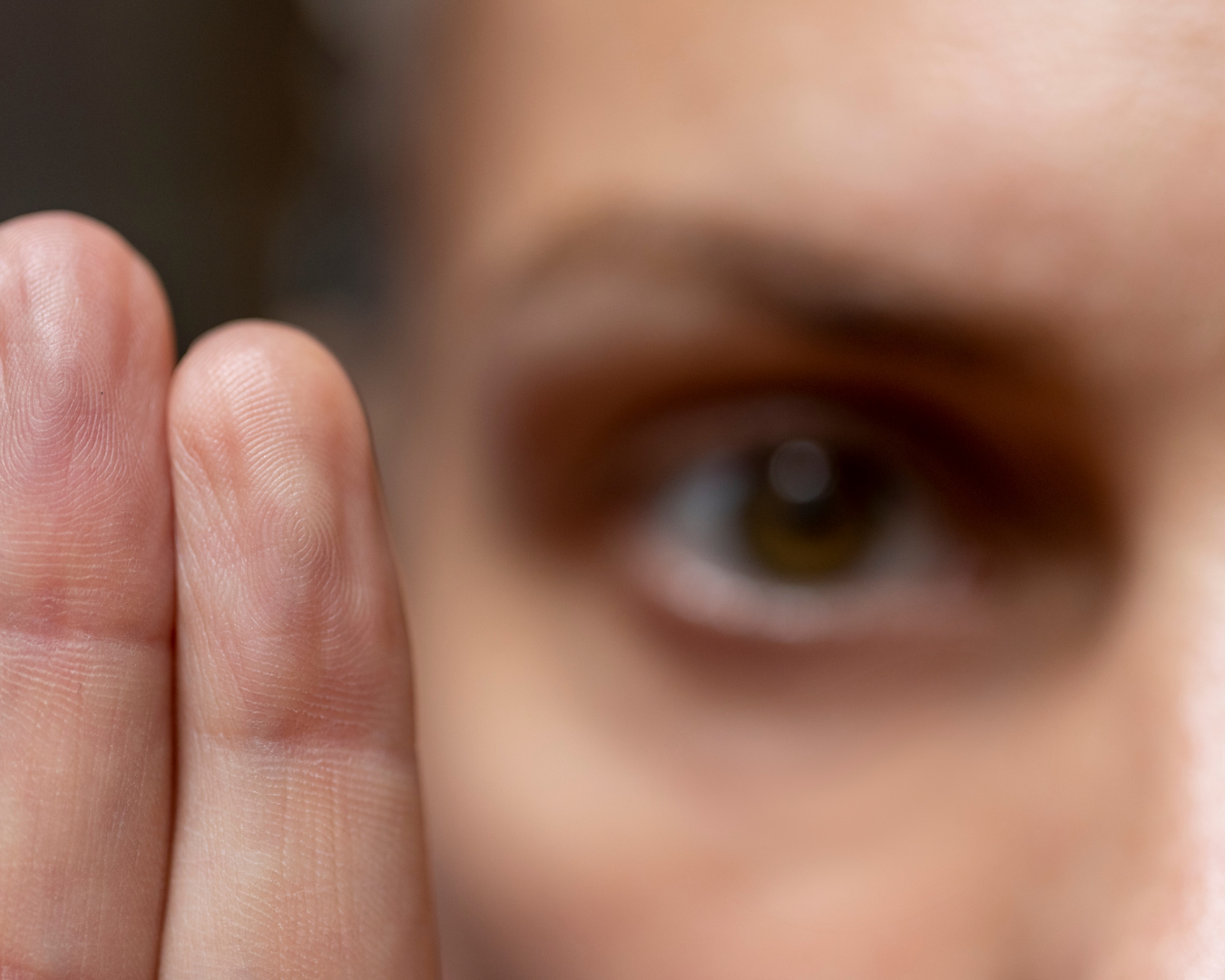 Therapist demonstrating bilateral stimulation technique used in EMDR for teen clients